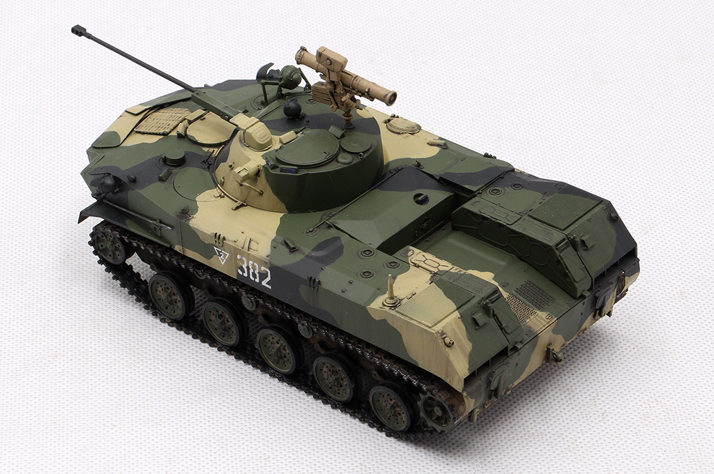 Hobby Boss Russian BMD-2 1/35