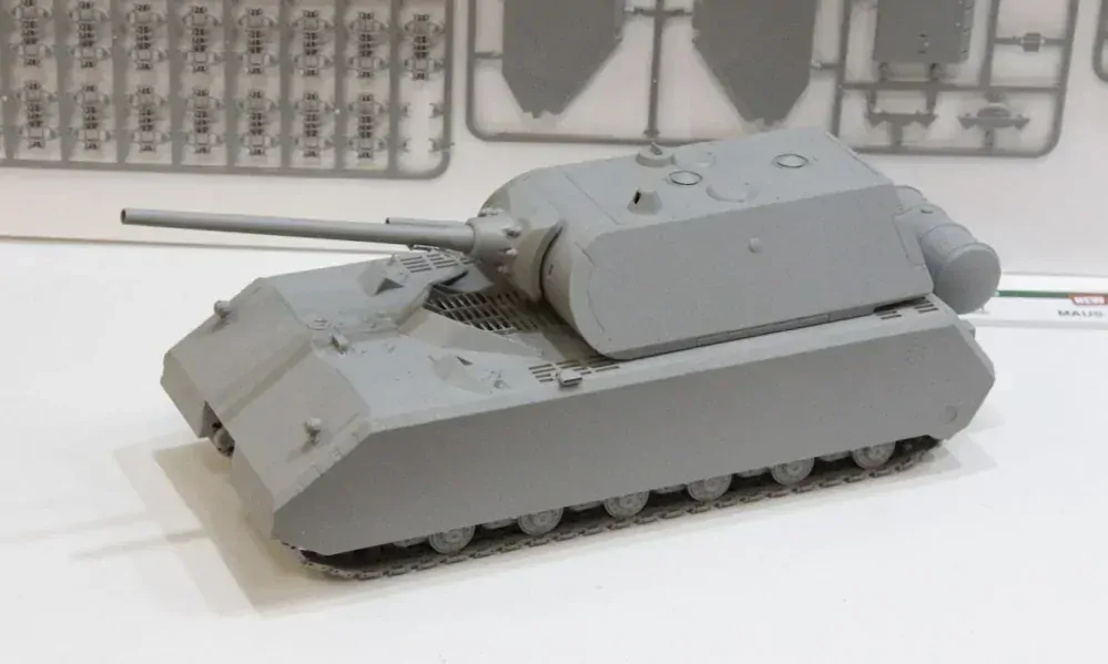 Takom Maus V2 1/35