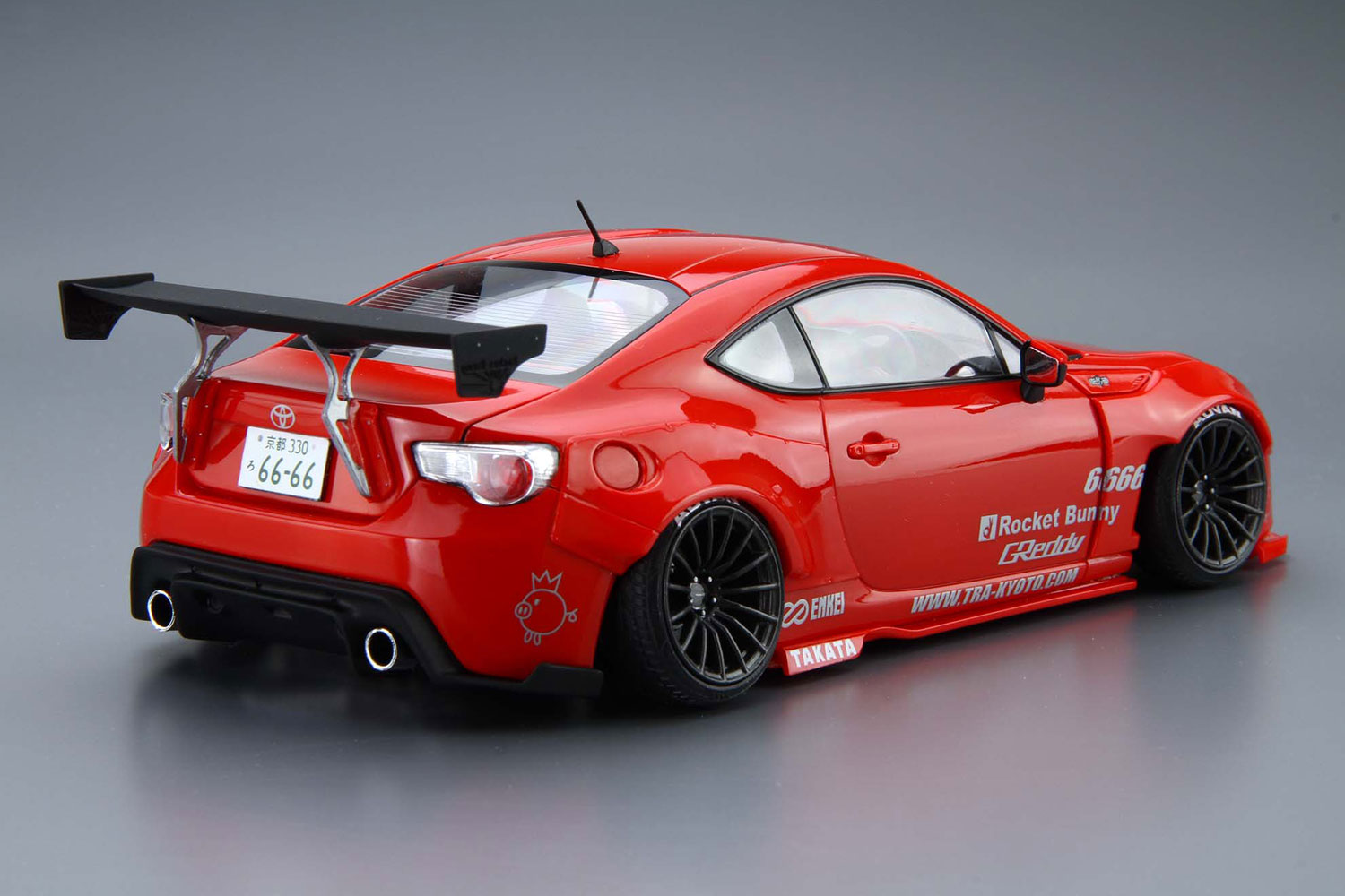 Aoshima ZN6 Toyota 86 (GT86) Greddy & Rocket Bunny 1/24