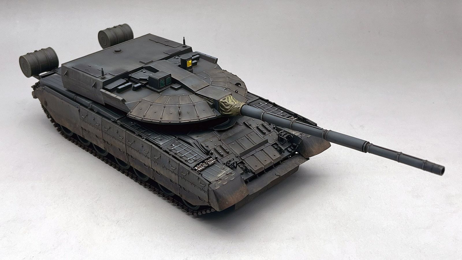Amusing Hobby Black Eagle Object 640 1/35