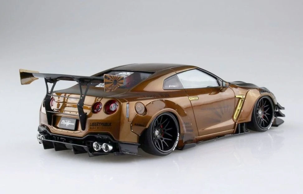 Aoshima LB.Works R35 GT-R Type 2 Ver.1 Liberty Walk 1/24
