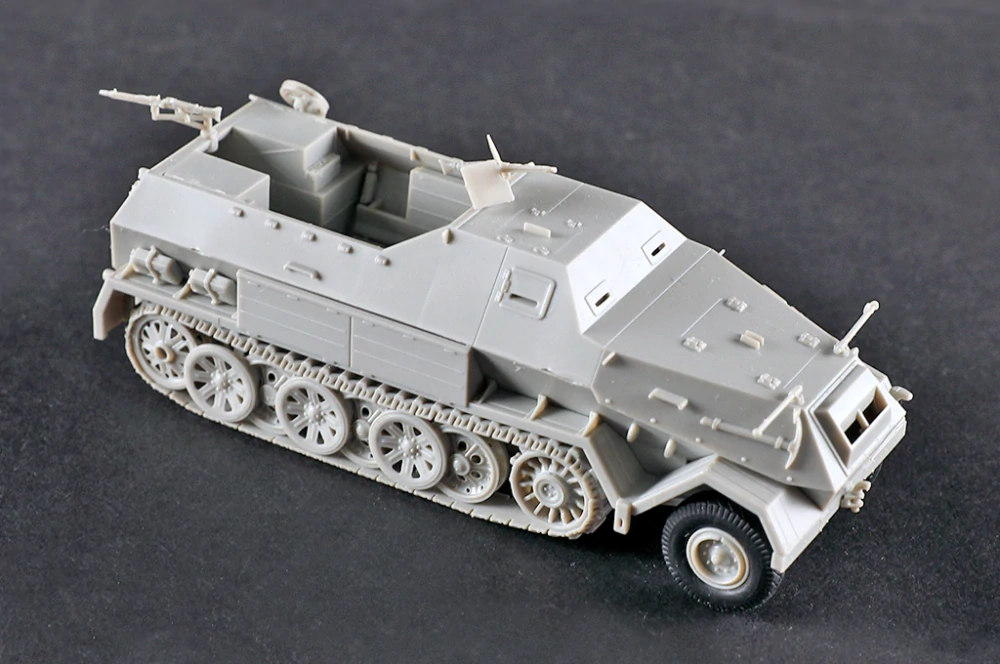 Trumpeter d.Kfz.8 Gepanzerte 12t 1/72