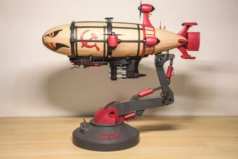 Border Model Kirov Airship (Red Alert 2) - 40cm