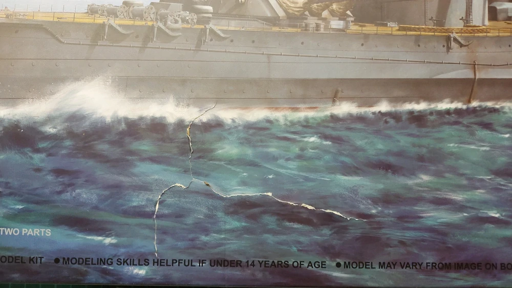Border Model Yamato - Imperial Japanese Navy Battleship (Poškozená krabice) 1/350