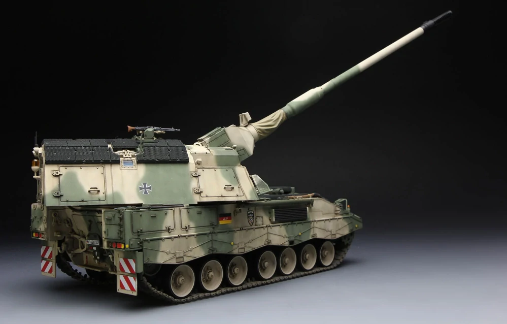 MENG GERMAN Panzerhaubitze 2000 Self-Propelled Howitzer 1/35