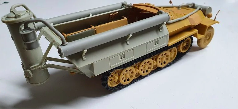 Custom scale Driving School Vehicle Version 2 Wood Gas Equipment for Sd.Kfz.251 Ausf. C/D Conversion Kit 1/35
