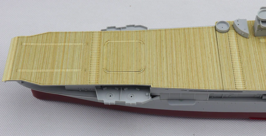 Artwox USS Hornet CV-8 - US Aircraft Carrier (Trumpeter) - paluba 1/350