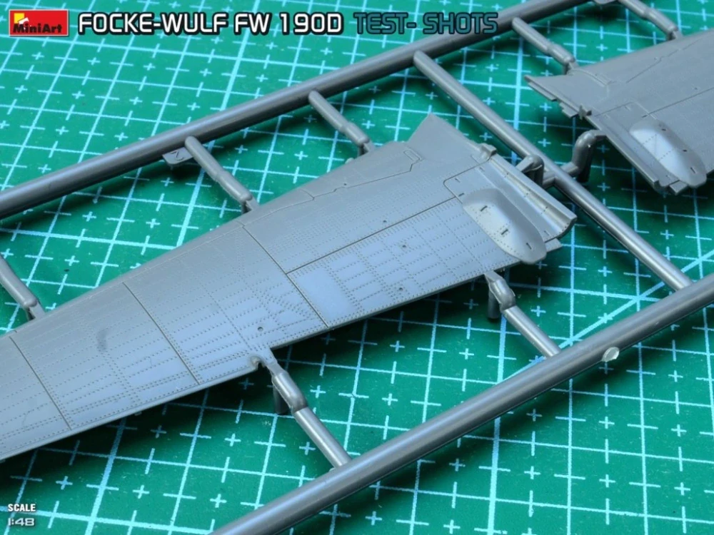 MiniArt FOCKE-WULF FW 190D-9. MIMETALL PROD. JAGDGESCHWADER 301. Basic Kit 1/48