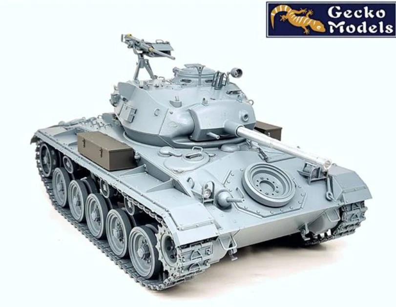 Gecko Light Tank M24 "Chaffee"in British Service 1/16 (Předobjednávka prosinec)