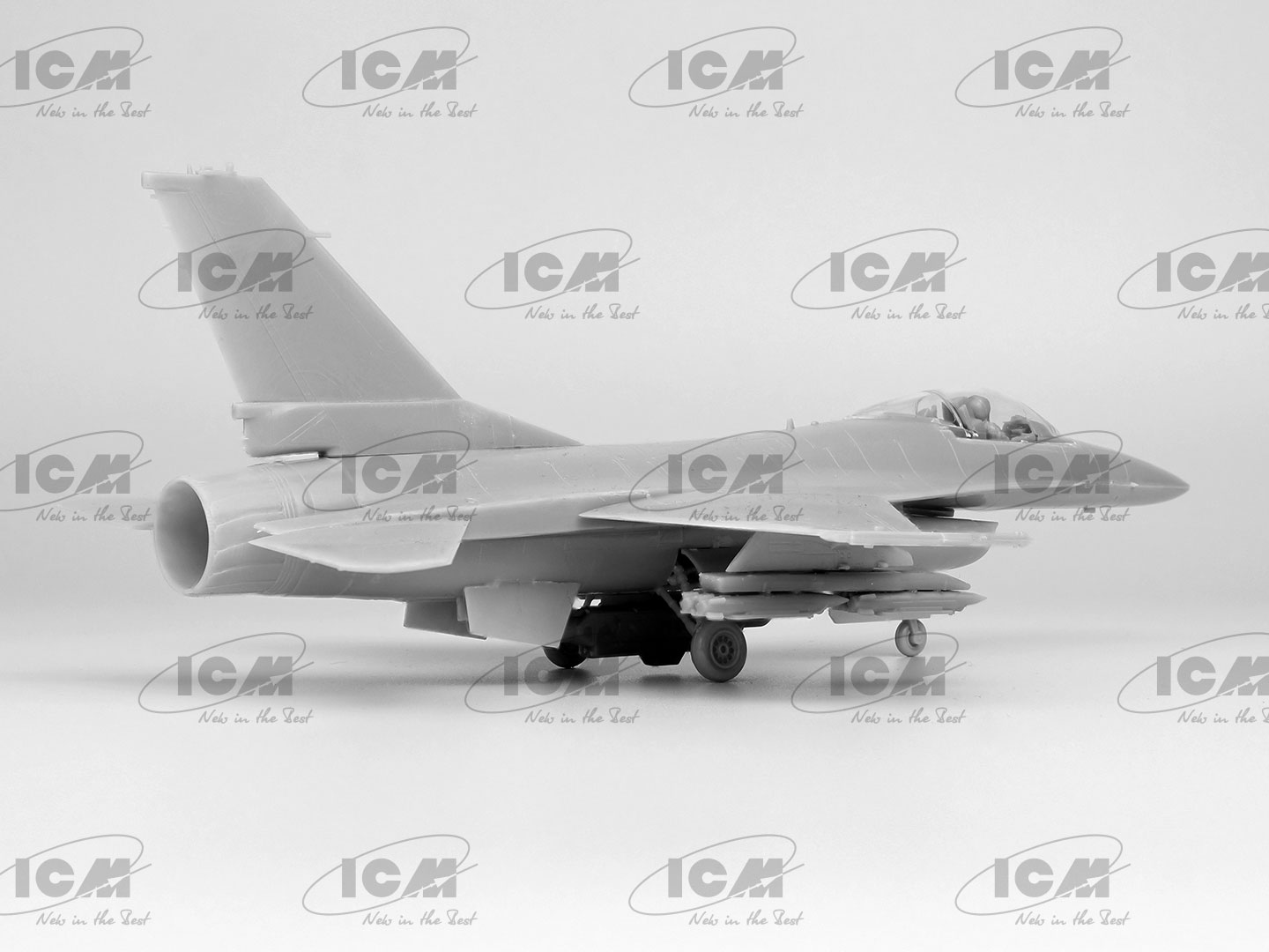 ICM Ukrainian Air Force F-16AM with GBU-39 Bombs 1/72 (Předobjednávka listopad/prosinec)