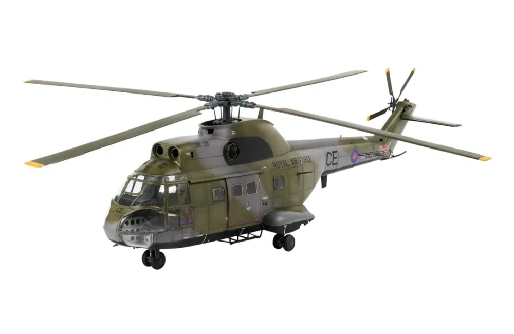 Revell SA 330/Westland Puma HC.1 1/32 (Předobjednávka říjen)