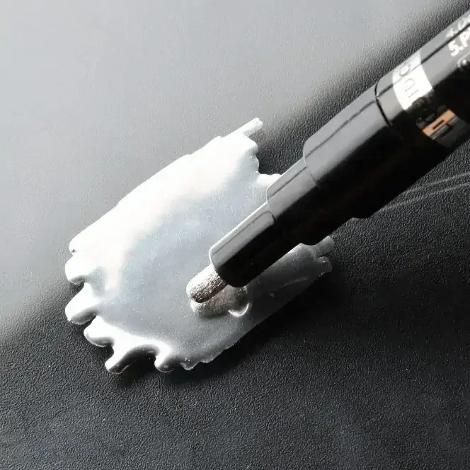Chrome Paint Marker - 2mm / Popisovač chromový