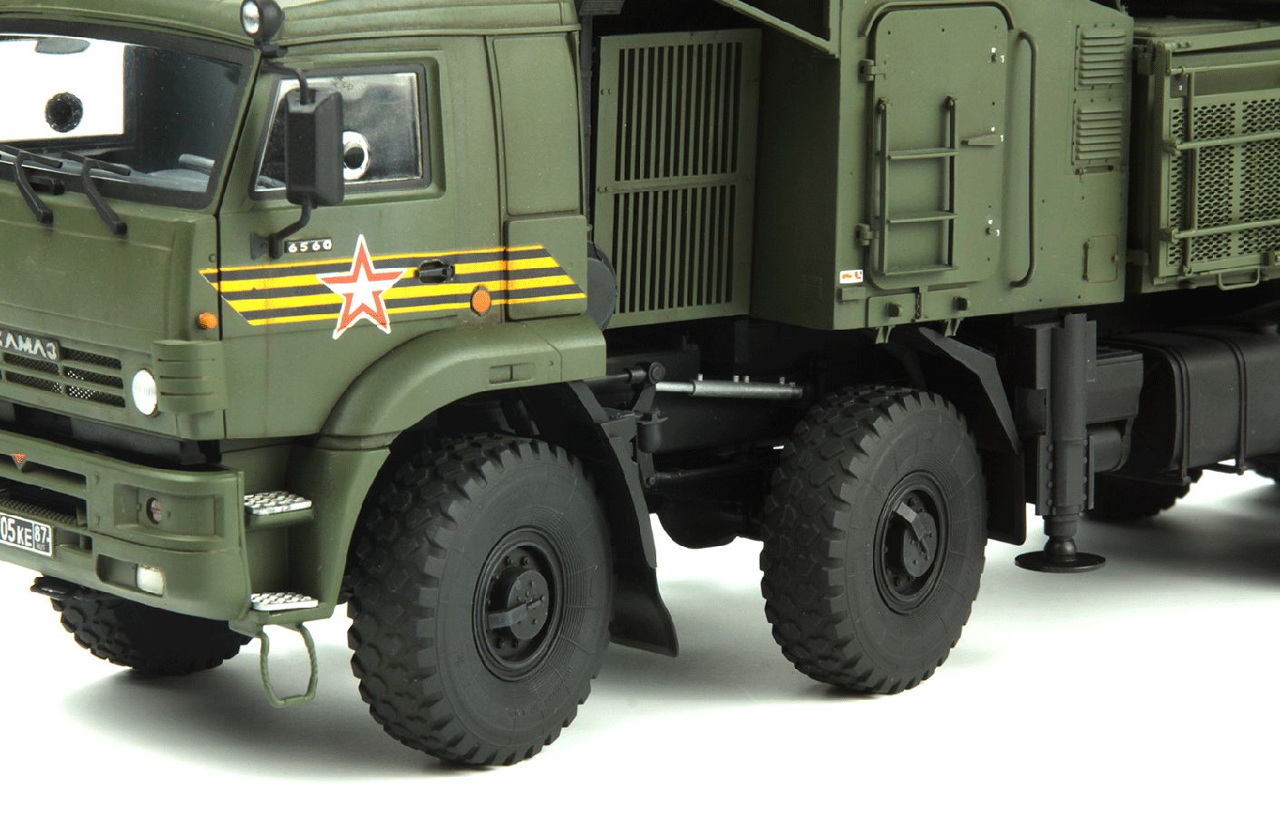 Meng Russian Air Defense Weapon System 96K6 Pantsir-S1 1/35