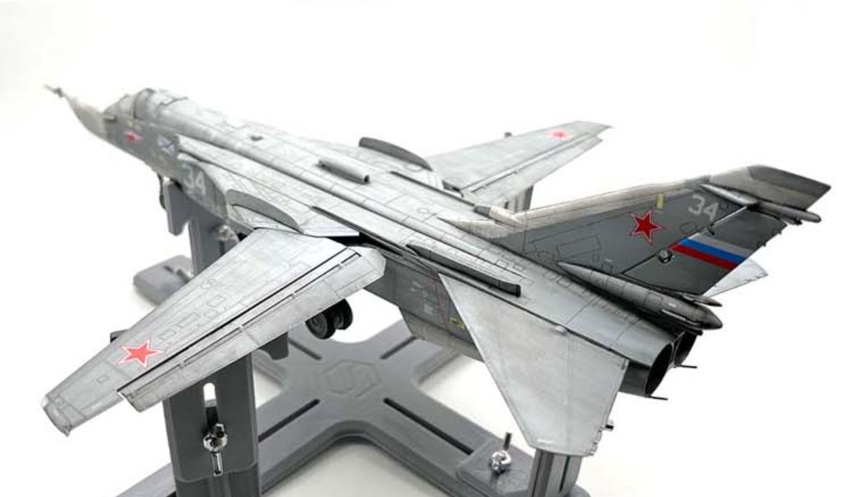 Montážní stojan nastavitelný - pro letadla 1/48 1/72