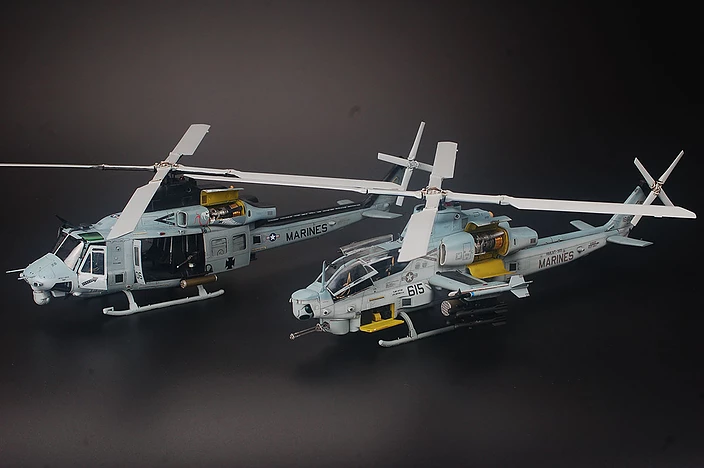 Kittyhawk AH-1Z ”Viper” 1/48