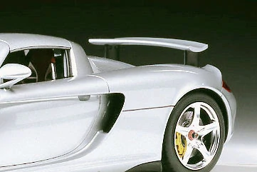 Tamiya Porsche Carrera GT 1/24