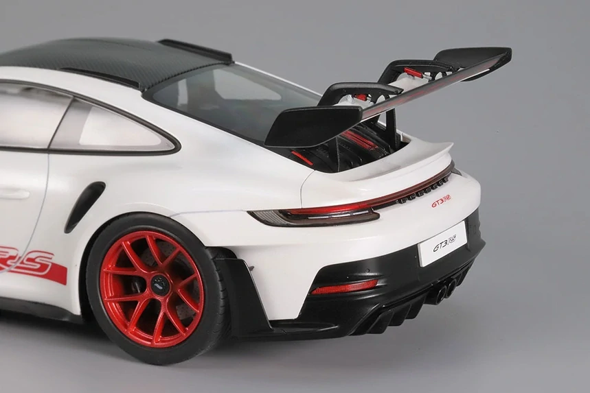 Tamiya Porsche 911 GT3 RS 1/24
