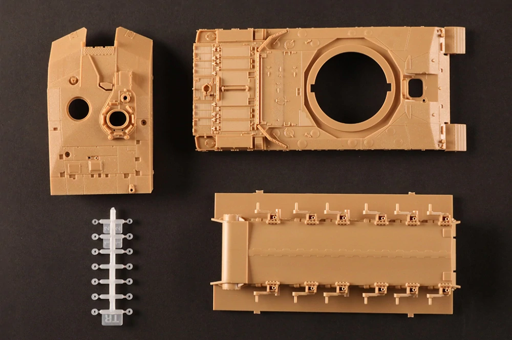 Hobby Boss British Challenger II MBT 1/48