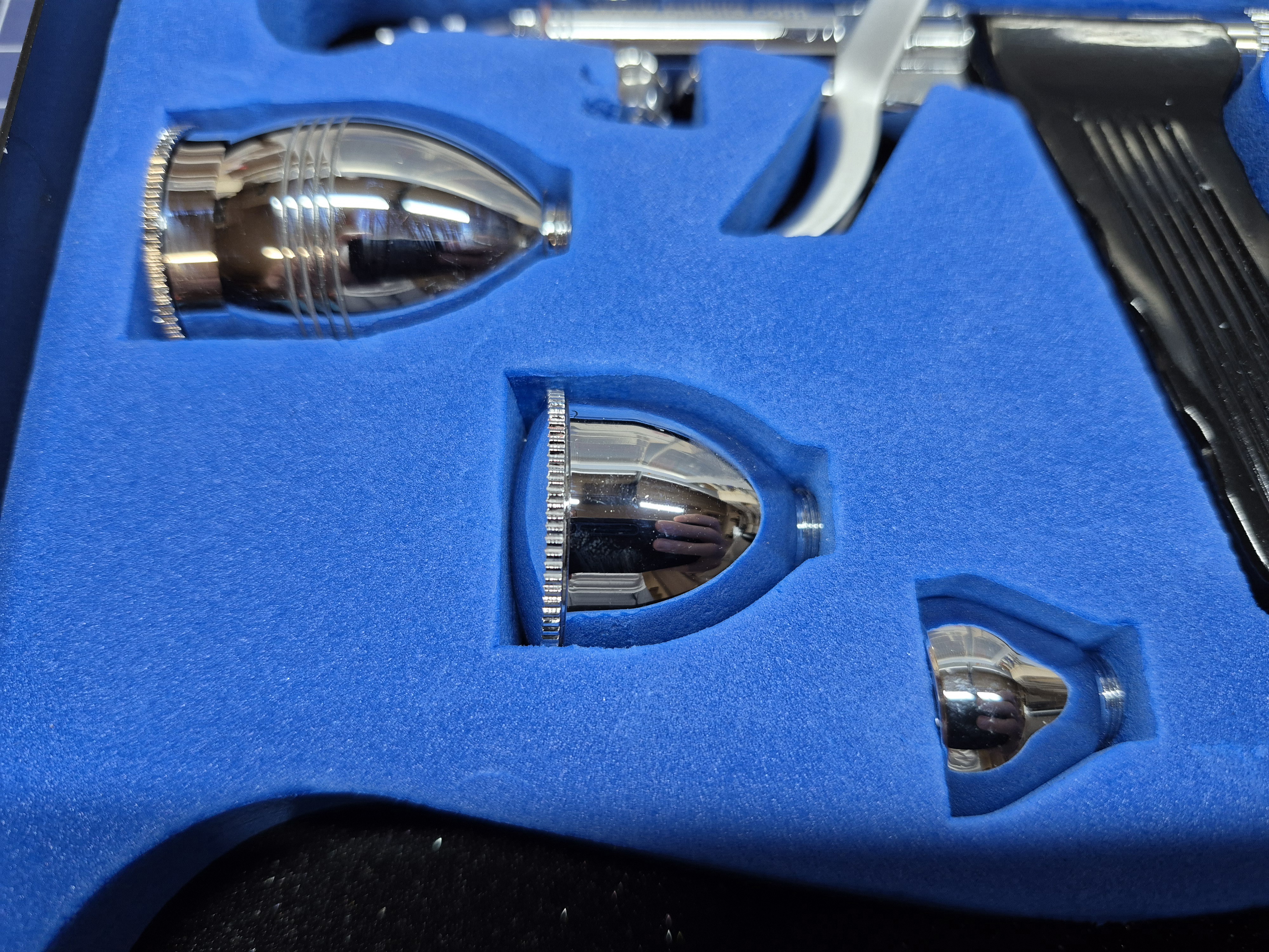 Belkits Gravity Feed Double Action Airbrush Set 0.3mm + 0.5mm + 0.8mm (Trigger type) / Testovací kus