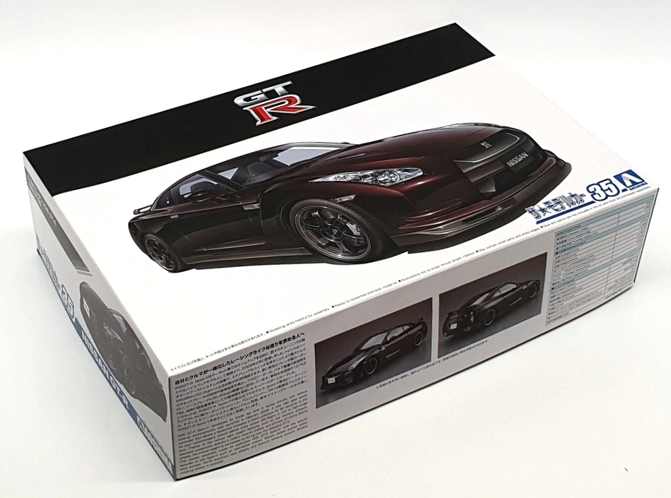 Aoshima Nissan R35 GT-R Spec-V '09 1/24