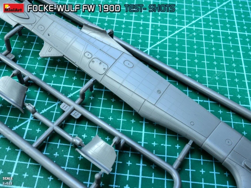 MiniArt FOCKE-WULF FW 190D-9. MIMETALL PROD. JAGDGESCHWADER 301. Basic Kit 1/48