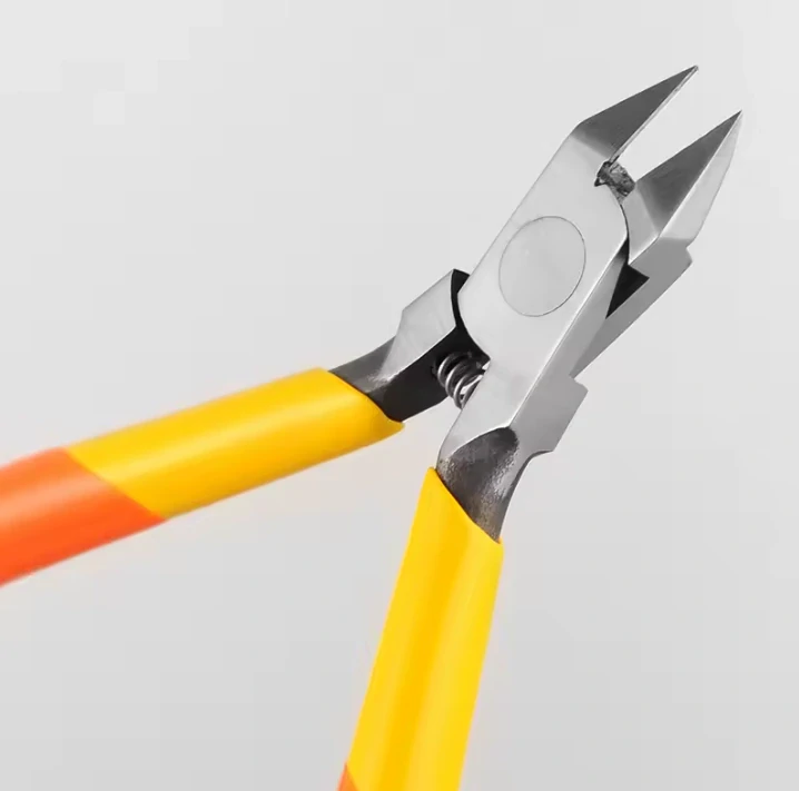 Precizní vyštipovací kleště nerezové