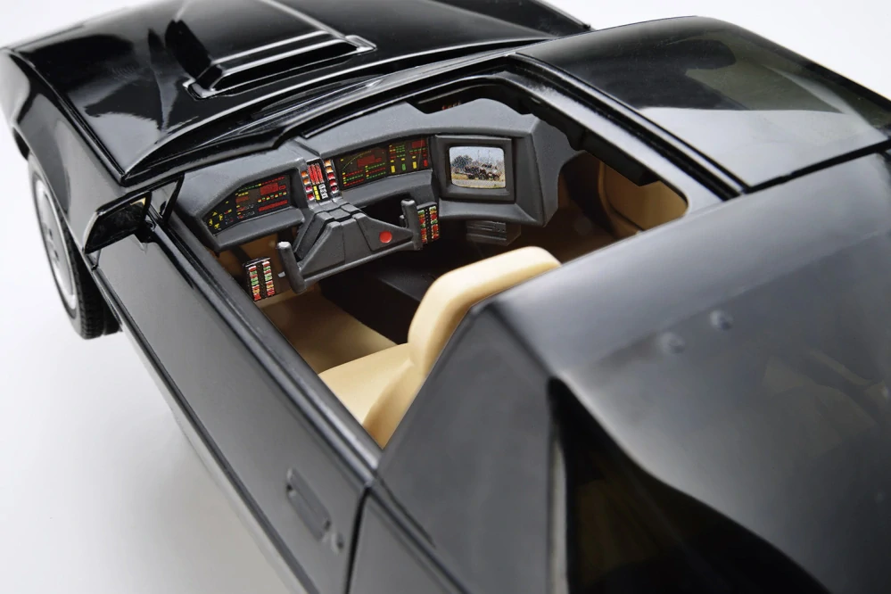 Aoshima Knight Rider 2000 K.I.T.T. Season IV Scanner & Sound Unit (LED modul!) 1/24