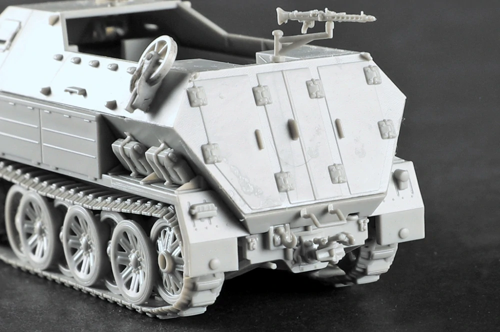 Trumpeter d.Kfz.8 Gepanzerte 12t 1/72