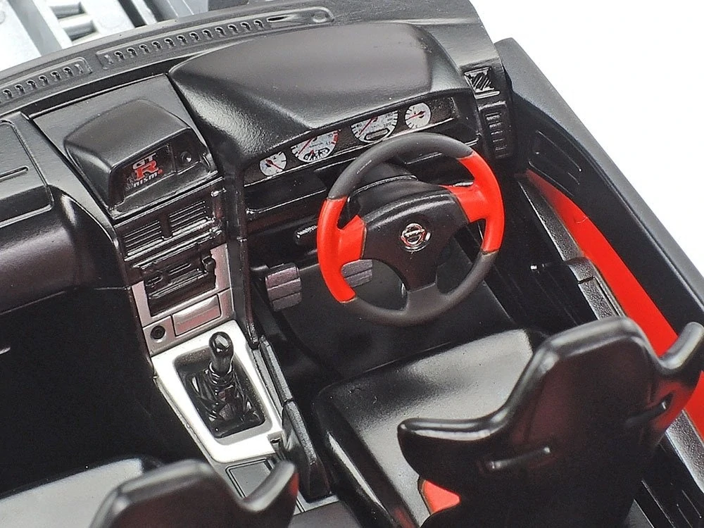 Tamiya Nissan NISMO R34 GT-R Z-tune 1/24