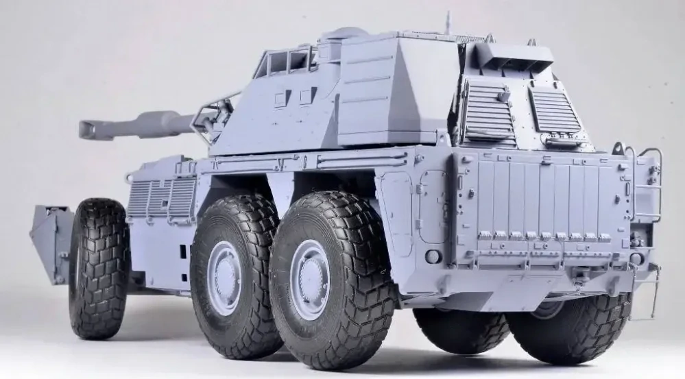 Takom G6 Rhino SANDF Self-Propelled Howitzer 1/35