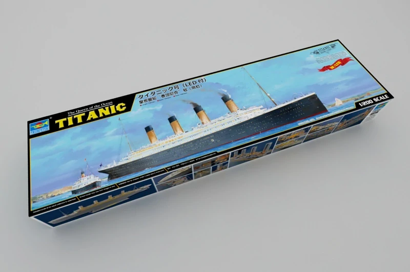 Trumpeter Titanic (LED verze) 1/200