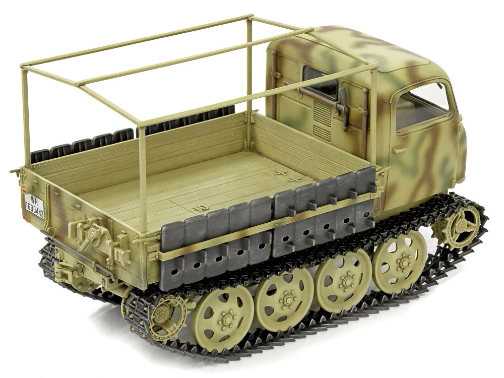 Tamiya German Tractor RSO/01 1/35 (Předobjednávka září)