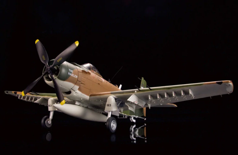Zoukei-Mura U.S.Air Force A-1J Skyraider (Includes U.S Aircraft Weapons 2) 1/32 (Předobjednávka leden/únor)