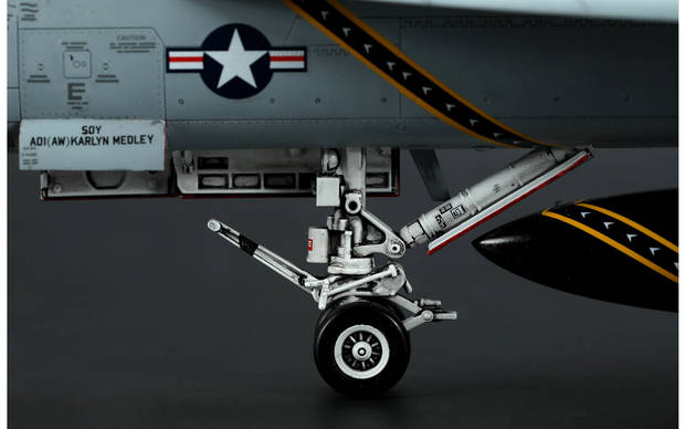 MENG Boeing F/A-18F Super Hornet 1/48