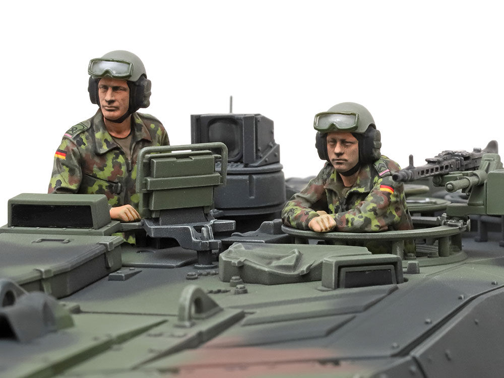 Tamiya Leopard 2 A7V German MBT 1/35