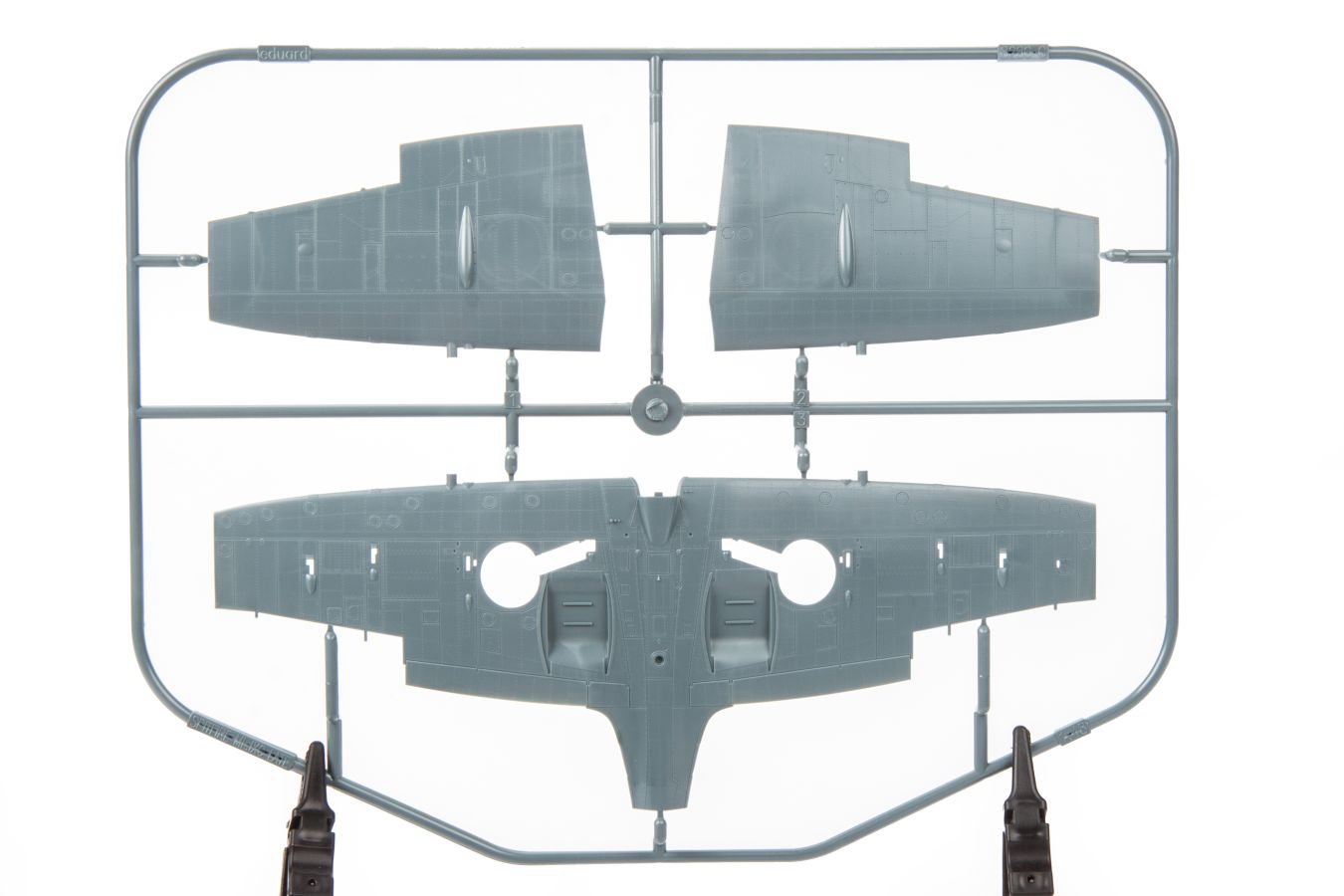 Eduard Spitfire Mk. IXc pozdní verze Weekend 1/48