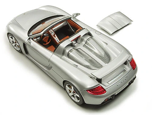 Tamiya Porsche Carrera GT 1/24