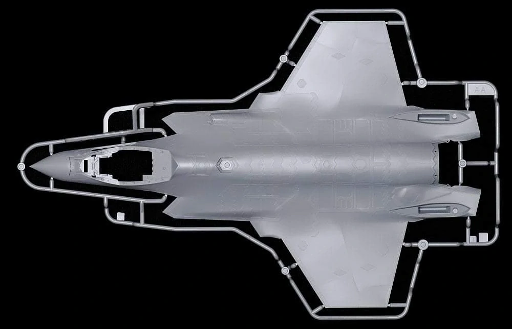 Tamiya F-35C Lightning II 1/48