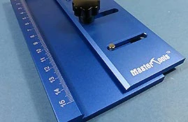 Master Tools Track Maker (Assembly Jig for Track Links) / Přípravek pro stavbu pásů