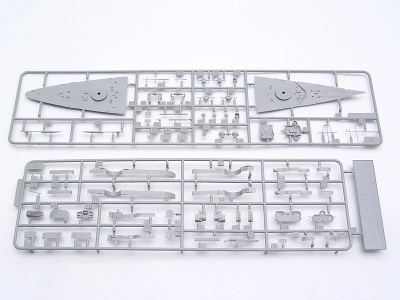 Trumpeter Germany Bismarck Battleship 1941 1/700