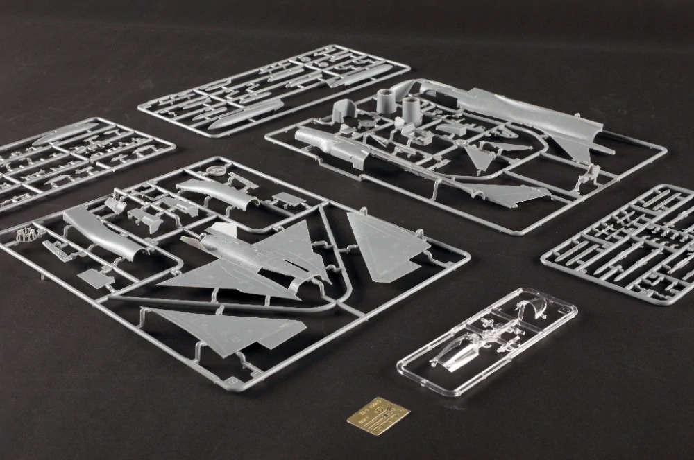 Trumpeter Chinese J-10C Fighter 1/72