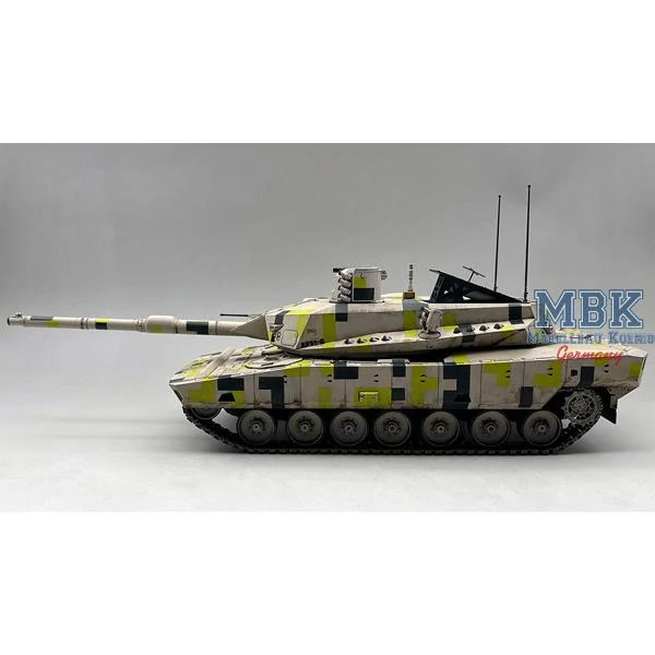 Amusing KF51-U Main Battle Tank 1/35