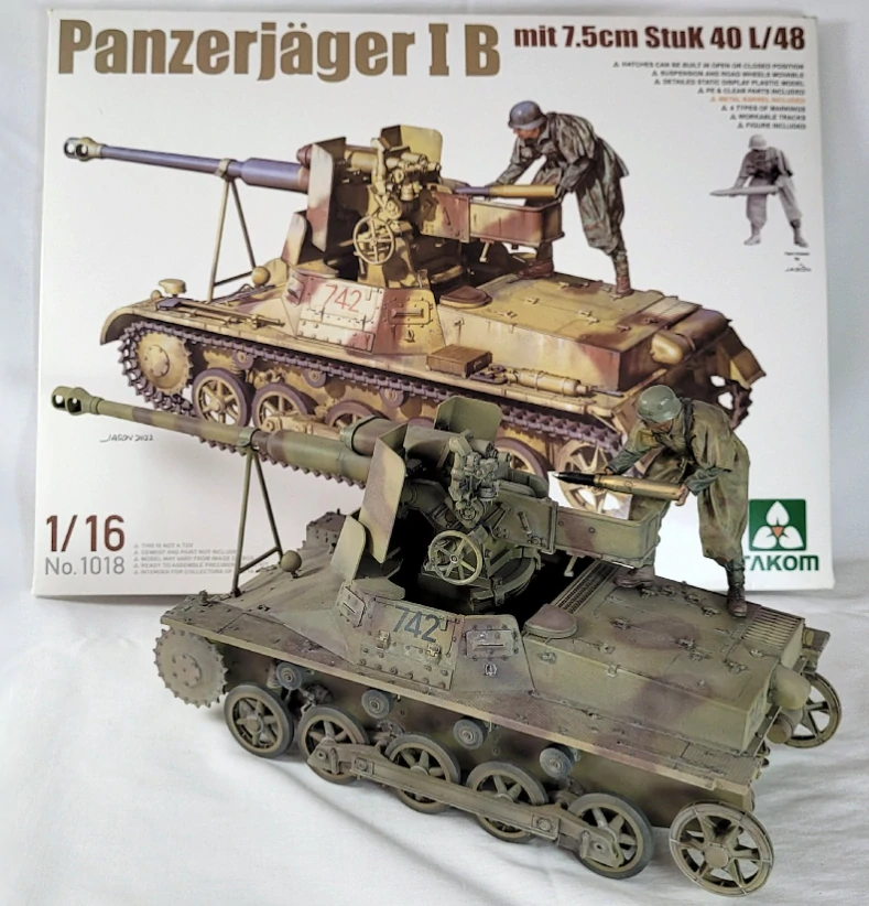 Takom Panzerjäger IB mit 7.5cm Stuk 40 L/48 1/16