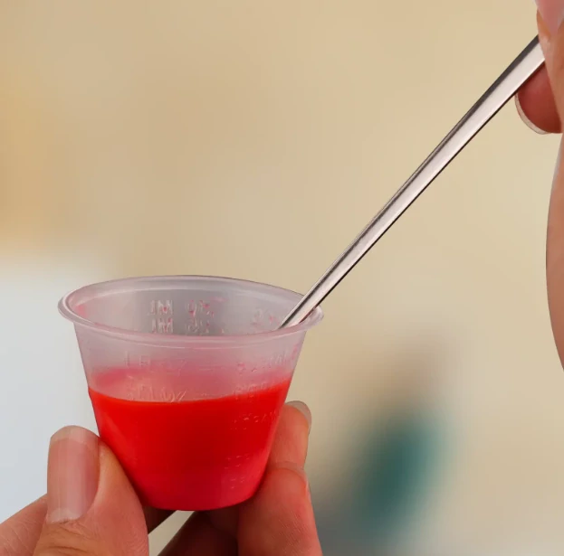 Míchací kalíšek na barvy se stupnicí - Set 5ks (30ml)