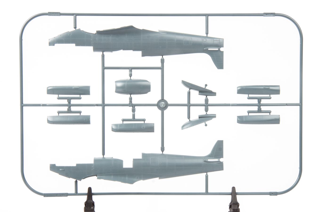 Eduard Spitfire Mk. IXc pozdní verze Weekend 1/48