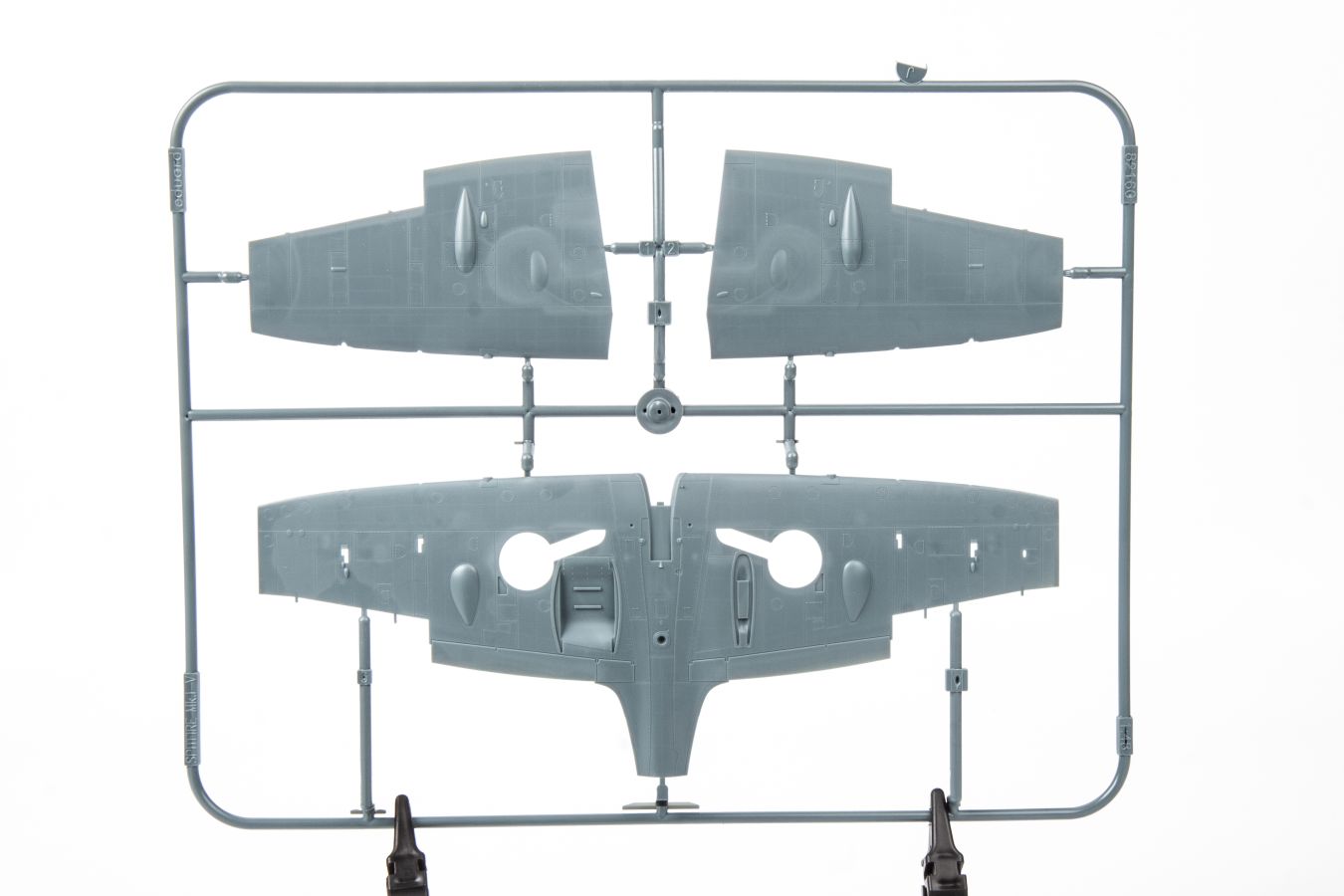 Eduard Spitfire Mk. Vb OVERLORD Weekend 1/48