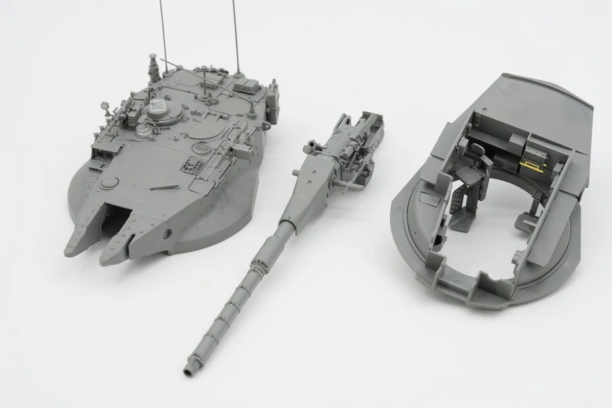 Border Model Merkava Mk.2 w/ Full Interior & Workable Tracks 1/35