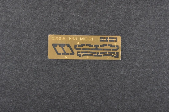 Trumpeter MiG-21UM (ČR) 1/48
