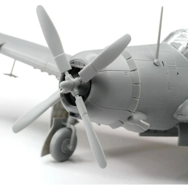 DRAMi Curtiss SB2C-3 Helldiver 1/72 (Předobjednávka listopad/prosinec)