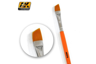 AK Diagonal weathering brush / Patinovací štětec zkosený